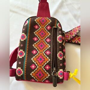 Wrangler Women's Pink Aztec Crossbody